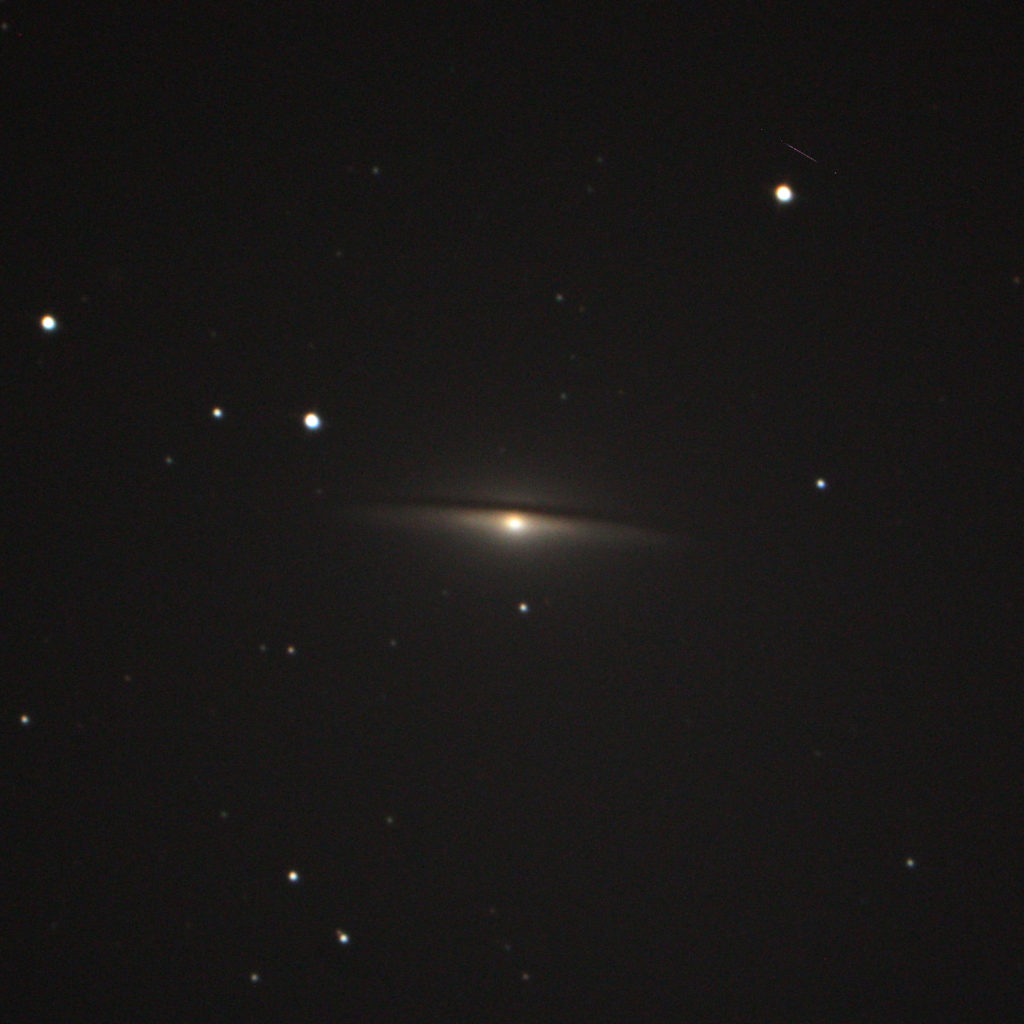 M104ソンブレロ銀河