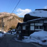 雪化粧の前沢曲家集落