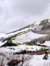 一切経山登山道の残雪